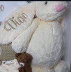 Personalized Baby Gift Set | Neutral Embroidery & Accessories