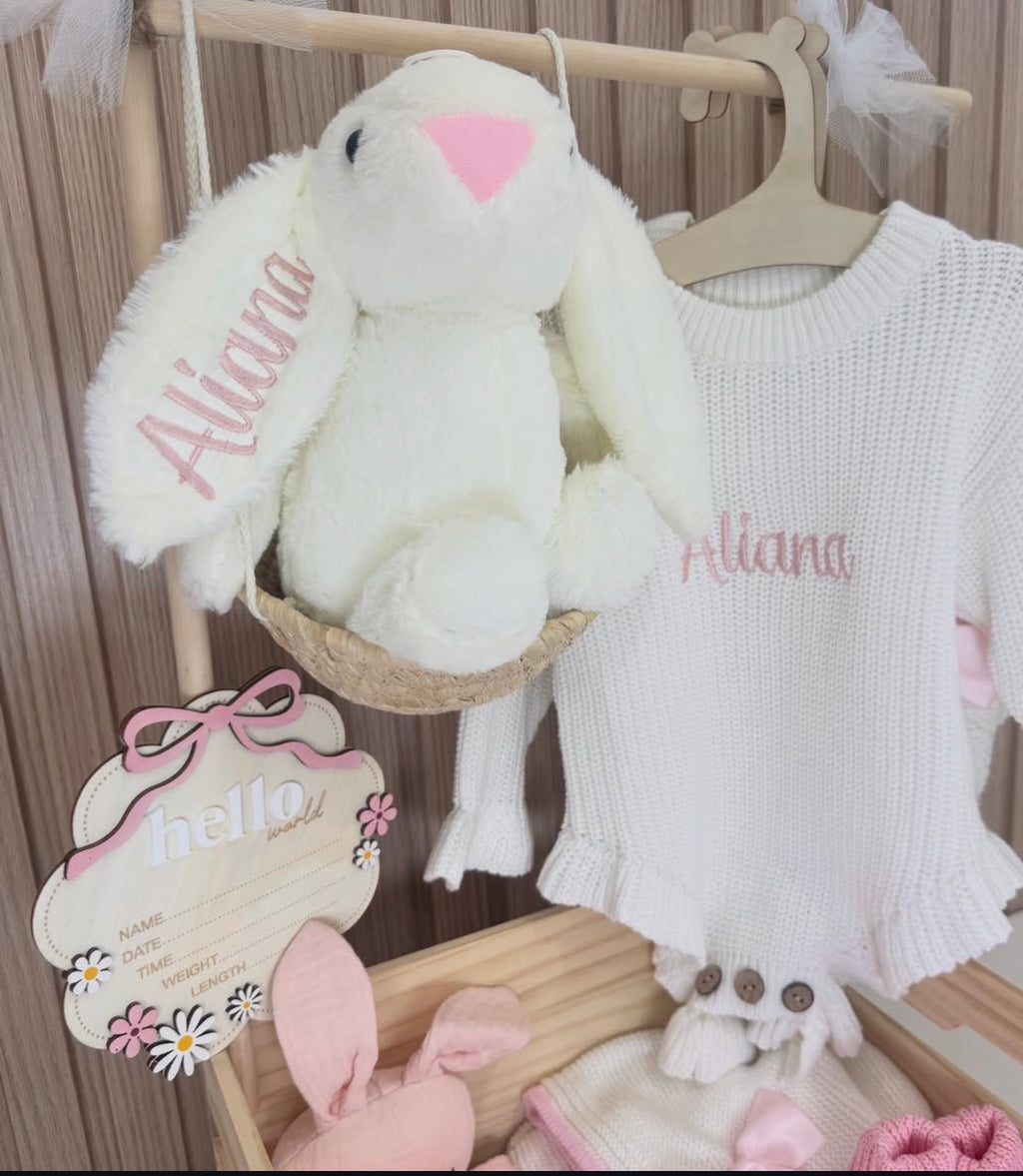 Personalized Bunny – Conejito Bordado con Nombre